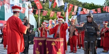 FETİH COŞKUSU KELES'E TAŞINDI