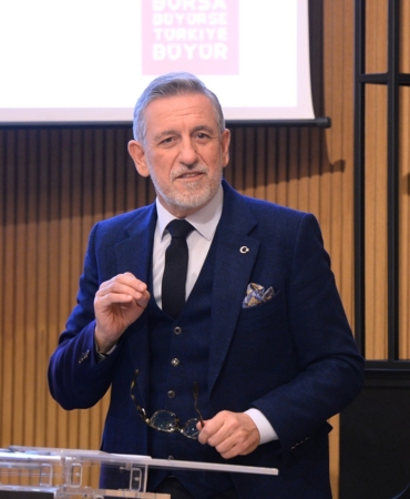 BTSO YÖNETİM KURULU BAŞKANI İBRAHİM BURKAY: "TİCARİ KREDİ FAİZLERİNDE DE DÜŞÜŞ BEKLİYORUZ" "KOSGEB DESTEKLERİ KOBİ'LERİMİZİN YATIRIM İŞTAHINI ARTIRACAKTIR"
