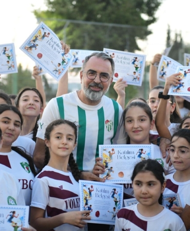 KESTEL BELEDİYESİ'NİN YAZ SPOR OKULLARINDA GÖRKEMLİ FİNAL