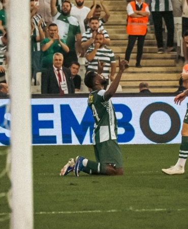 BURSASPOR'UN NİJERYALI FORVETİ IHEANACHO 5 MAÇTA 6 GOLE ULAŞTI