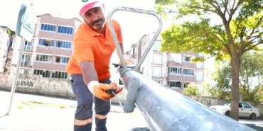 OSMANGAZİ BELEDİYESİ'NDEN PARKLARI GÜZELLEŞTİREN DOKUNUŞ