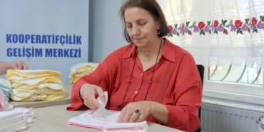KADINLAR ÜRETİYOR, YILDIRIM KAZANIYOR