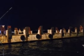 İDO DENİZ OTOBÜSÜ MUDANYA İSKELESİ'NE ÇARPTI: YOLCULARIN PANİK ANLARI KAMERADA