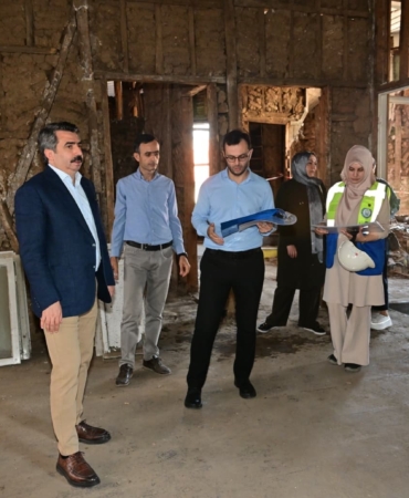 YILDIRIM'DA TARİHİ YAPI KÜTÜPHANE OLUYOR