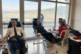 GEMLİK ADLİYESİ'NDE KIZILAY'DAN KAN BAĞIŞI KAMPANYASI