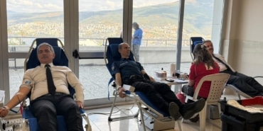 GEMLİK ADLİYESİ'NDE KIZILAY'DAN KAN BAĞIŞI KAMPANYASI