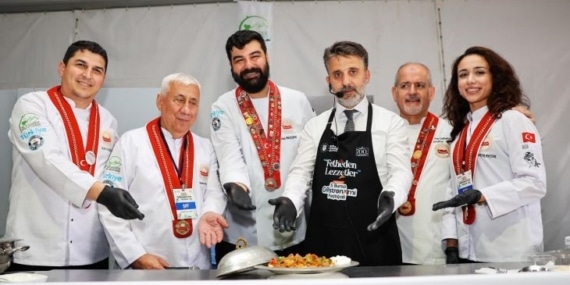 BURSA'NIN ASIRLIK LEZZETLERİ DÜNYA SAHNESİNDE