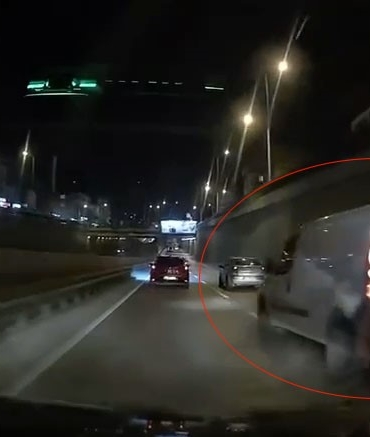 MAKAS ATARAK TRAFİĞİ TEHLİKEYE ATTI