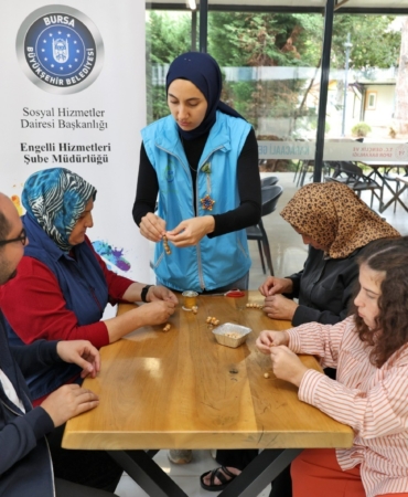 BÜYÜKŞEHİR'DEN FARKLI GELİŞİM GÖSTEREN GENÇLER İÇİN KAMP