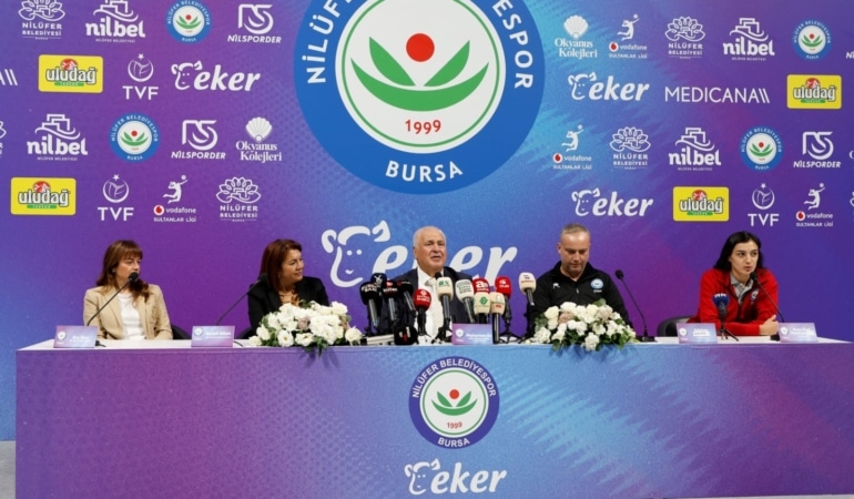 NİLÜFER BELEDİYESPOR EKER KADIN VOLEYBOL TAKIMI 2026-2027 SEZONU KADROSU TANITILDI VOLEYBOL ŞEHRİ BURSA'NIN SULTANLARI YENİ SEZONA HAZIR