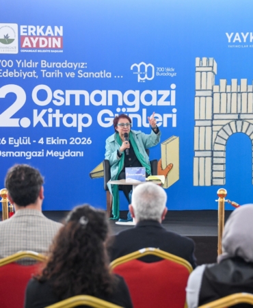 OSMANGAZİ'DE OKURLAR YAZARLARLA BULUŞMAYA DEVAM EDİYOR MİNİK OKURLARDAN OSMANGAZİ KİTAP GÜNLERİNE YOĞUN İLGİ