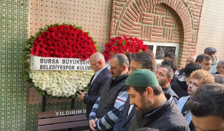 BURSA'DA 13 YAŞINDAKİ GÜREŞÇİ YUSUF TAHA TURP GÖZYAŞLARI İÇİNDE SON YOLCULUĞUNA UĞURLANDI