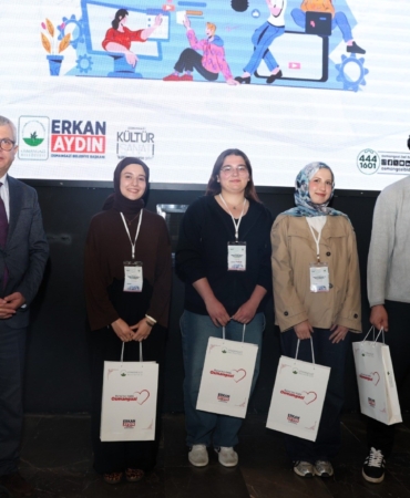 OSMANGAZİ'DE GENÇLERDEN KENTE YENİLİKÇİ ÇÖZÜMLER
