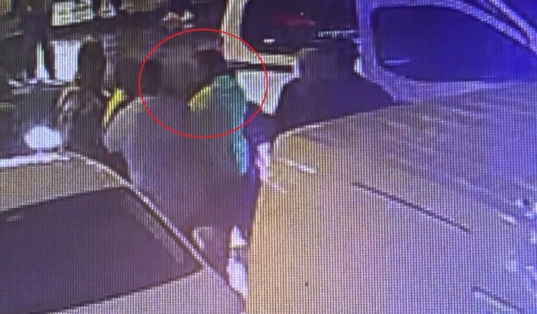 Bursa’da park halindeki araca çarpan alkollü sürücü polise kafa attı: Ev hapsi cezası aldı!