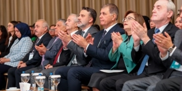 BAŞKAN VEKİLİ BİBA: "DİRENÇLİ ŞEHİRLER İÇİN YOL HARİTASI BELİRLEDİK"