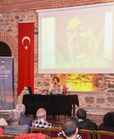 OSMANGAZİ'DE MİTOLOJİDEN ANTİK TATLARA UZANAN KÜLTÜR YOLCULUĞU MİTOLOJİNİN BİNLERCE YILLIK HİKAYESİ OSMANGAZİ'DE ANLATILDI