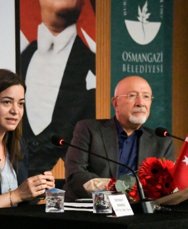 OSMANGAZİ'DE YAPAY ZEKAYA FELSEFİ BAKIŞ