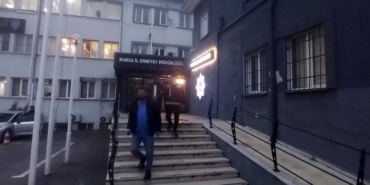 BURSA'DA SAVUNMA SANAYİİ MASKESİYLE DOLANDIRICILIK OPERASYONU: 1 TUTUKLAMA