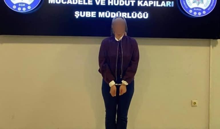 Bursa’da yabancı uyruklu sahte avukat yakalanarak sınır dışı edildi