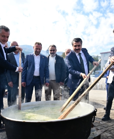 ASIRLIK GELENEK YILDIRIM'DA YAŞATILIYOR