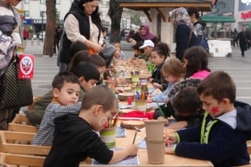 YEŞİL VATAN TIRI BURSA'DA ÇOCUKLARLA BULUŞTU